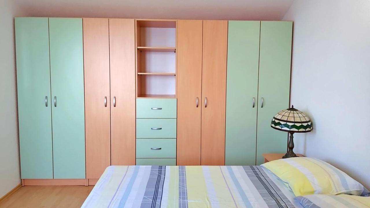 Apartments Borak Omiš Exteriör bild