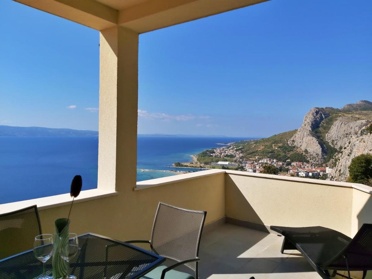 Apartments Borak Omiš Exteriör bild