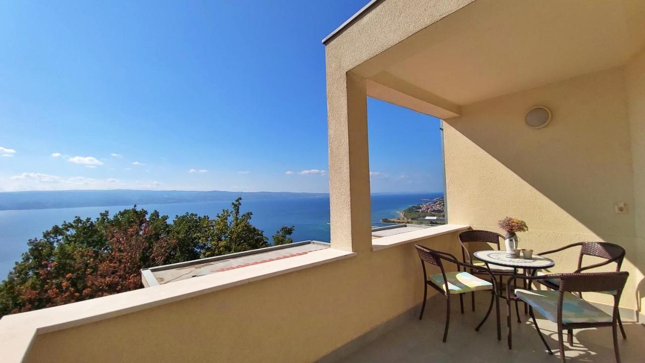 Apartments Borak Omiš Exteriör bild